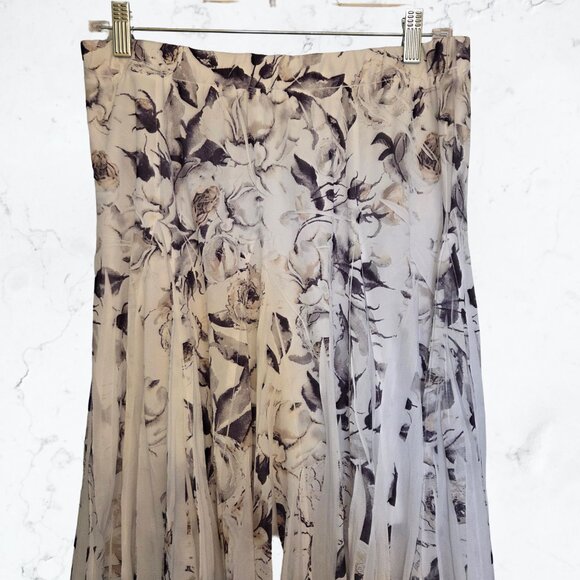 Maurices White Skirt with Floral Pattern - Picture 4 of 4